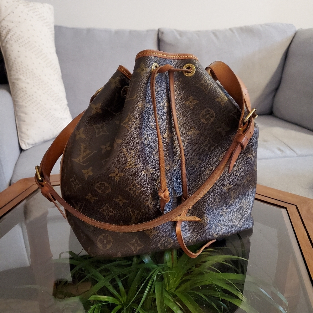 Vintage Louis Vuitton Bucket Bag